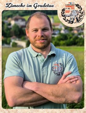 Das OK stellt sich vor!

𝐍𝐚𝐦𝐞: Andreas Bader 
𝐆𝐞𝐛𝐮𝐫𝐭𝐬𝐝𝐚𝐭𝐮𝐦: 11.7.1988
𝐑𝐞𝐬𝐬𝐨𝐫𝐭: Finanzen 

𝐌𝐞𝐢𝐧 𝐁𝐞𝐳𝐮𝐠 𝐳𝐮𝐦 𝐒𝐜𝐡𝐰𝐢𝐧𝐠𝐬𝐩𝐨𝐫𝐭: Ich habe selber 18 Jahre aktiv den Schwingsport betrieben erst als Jungschwinger später bei den Aktiven. Seit 2001 bin ich Mitglied beim Schwingklub Mümliswil-Ramiswil. 

𝐖𝐞𝐧𝐧 𝐢𝐜𝐡 𝐚𝐧 𝐞𝐢𝐧 𝐒𝐜𝐡𝐰𝐢𝐧𝐠𝐟𝐞𝐬𝐭 𝐝𝐞𝐧𝐤𝐞 𝐤𝐨𝐦𝐦𝐭 𝐦𝐢𝐫 𝐚𝐥𝐬 𝐞𝐫𝐬𝐭𝐞𝐬 𝐢𝐧 𝐝𝐞𝐧 𝐒𝐢𝐧𝐧: Tolle, attraktive Zweikämpfe.

𝐃𝐚𝐬 𝐟𝐢𝐧𝐝𝐞 𝐢𝐜𝐡 𝐚𝐧 𝐞𝐢𝐧𝐞𝐦 𝐒𝐜𝐡𝐰𝐢𝐧𝐠𝐟𝐞𝐬𝐭 𝐛𝐞𝐬𝐨𝐧𝐝𝐞𝐫𝐬: Traditionelle, angenehme Atmosphäre in einem vom Alter her gut gemischten Publikum. 

𝐃𝐚𝐫𝐮𝐦 𝐛𝐢𝐧 𝐢𝐜𝐡 𝐢𝐦 𝐎𝐊: Ich möchte mitwirken ein tolles NWS 2026 auf die Beine zu stellen. 

𝐃𝐚𝐬 𝐍𝐖𝐒 𝐰𝐢𝐫𝐝...: ein weiterer toller Anlass in Mümliswil😃

#nws2026 #schwingfest